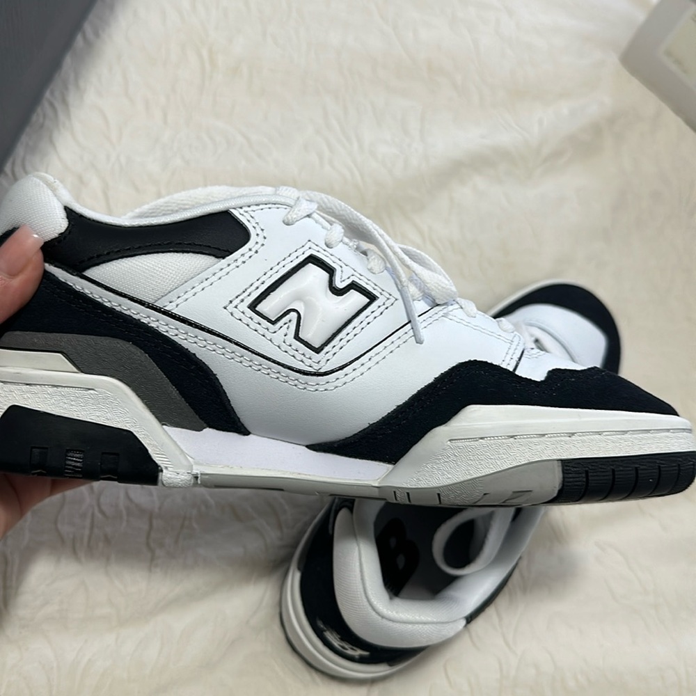 New Balance 550